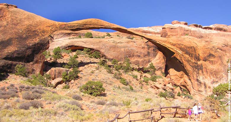 Landscape Arch im Arches Nationalpark, Utah